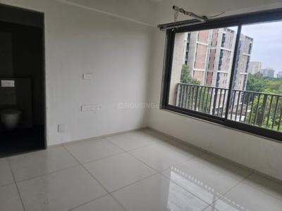 Bedroom Image of 3550 Sq.ft 4 BHK Apartment / Flat for rent in Adani Water Lily, Shantigram Ahmedabad for Rs. 75000