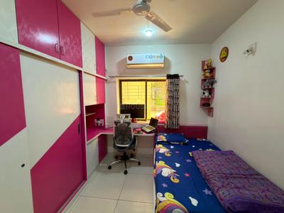Bedroom Image of 900 Sq.ft 2 BHK Apartment / Flat for sale in Diwalipura Vadodara for Rs. 5500000