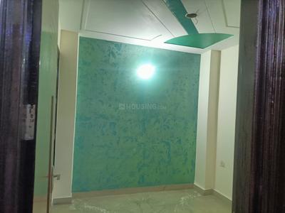Bedroom Image of 900 Sq.ft 3 BHK Builder Floor for sale in Krishna Nagar New Delhi for Rs. 6500000