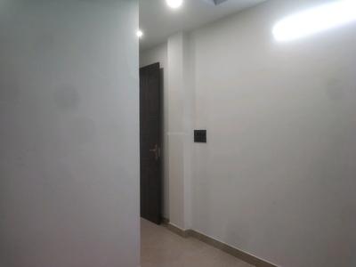 Bedroom Image of 1000 Sq.ft 3 BHK Builder Floor for sale in Govindpuri New Delhi for Rs. 6500000