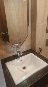 Bathroom Image of 1130 Sq.ft 2.5 BHK Apartment / Flat for sale in Hiranandani Meadows, Thane West Thane for Rs. 24000000