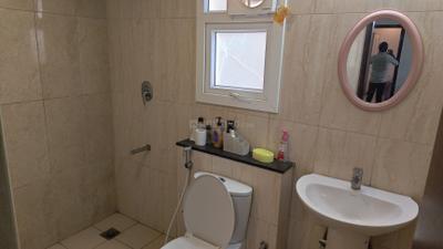 Image of 1090 Sq.ft 2 BHK Apartment / Flat for sale in Prestige Lake Ridge, Subramanyapura, Bengaluru for Rs. 16500000