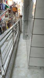 Balcony Image of 1050 Sq.ft 3.5 BHK Builder Floor for sale in Mahavir Enclave New Delhi for Rs. 6700000