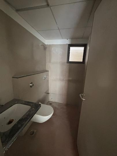 suresha anew navrangpura Bathroom 1