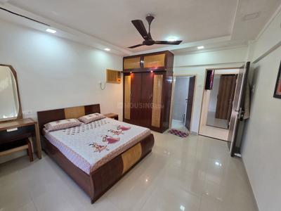 Bedroom Image of 1500 Sq.ft 3 BHK Apartment / Flat for rent in Thakur Silver Tower, Kandivali East Mumbai for Rs. 82000