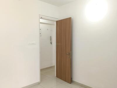 Bedroom Image of 1000 Sq.ft 3 BHK Apartment / Flat for rent in Godrej Emerald, Kasarvadavali Thane for Rs. 38000