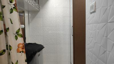 1 RK Semi Furnished Flat