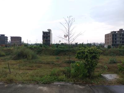 Image of 990 Sq.ft Residential Plot / Land for sale in Amolik Aster Woods, Sector 98, Faridabad for Rs. 16800000