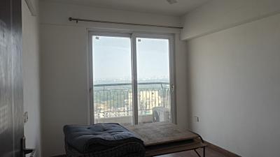 Bedroom Image of 1045 Sq.ft 2 BHK Apartment / Flat for rent in Royal Heritage, Sector 70 Faridabad for Rs. 19000