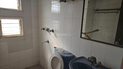 Bathroom Image of 1822 Sq.ft 3 BHK Apartment / Flat for sale in Utsa Luxury Complex, New Town Kolkata for Rs. 18500000