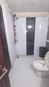 Bathroom Image of 1600 Sq.ft 3 BHK Apartment / Flat for sale in Proview Laboni, Crossings Republik Ghaziabad for Rs. 9900000