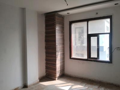 Bedroom Image of 950 Sq.ft 3 BHK Builder Floor for sale in Rohini Sector 28 New Delhi for Rs. 8600000