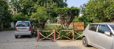 Balcony Image of 1000 Sq.ft 2 BHK Apartment / Flat for sale in Modipuram Meerut for Rs. 5000000