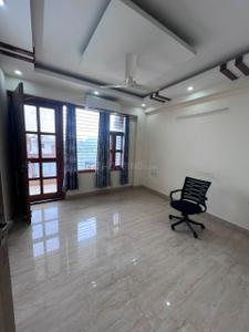 Bedroom Image of 2367 Sq.ft 4 BHK Builder Floor for rent in Sector 10A Gurgaon for Rs. 50000