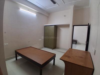 Bedroom Image of 1600 Sq.ft 2 BHK Builder Floor for rent in Eldeco Udyan Suraksha Enclave, South City Lucknow for Rs. 15000