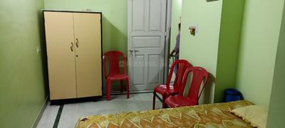 Bedroom Image of 700 Sq.ft 2 BHK Builder Floor for rent in Patuli Kolkata for Rs. 19000