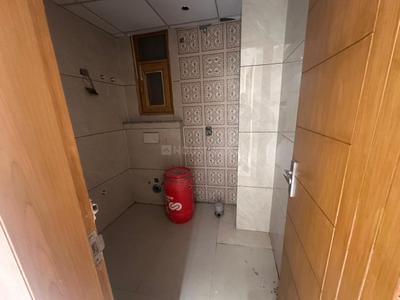 Image of 2250 Sq.ft 4 BHK Builder Floor for sale in Emerald Crest 1, Sector 107, Noida for Rs. 13500000