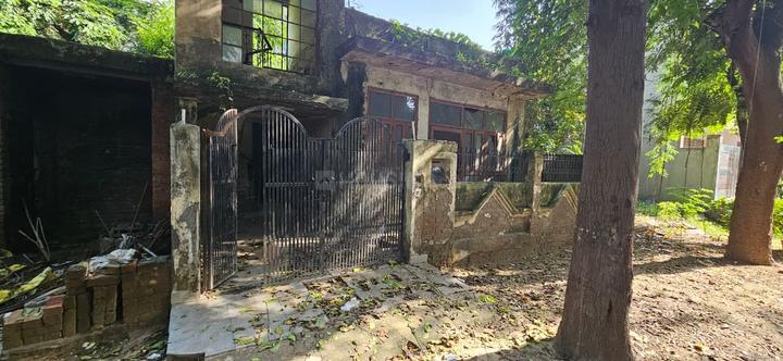 SECTOR 37 GREATER NOIDA Main Image 1
