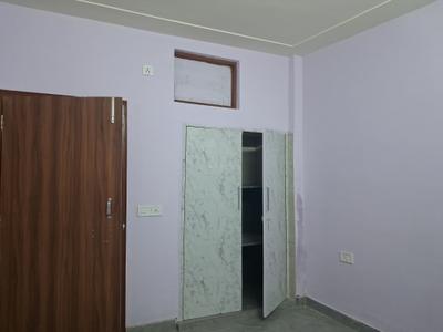 Bedroom Image of 688 Sq.ft 2 BHK Apartment / Flat for sale in Paschim Vihar New Delhi for Rs. 7000000