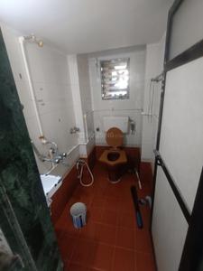 Bathroom Image of 450 Sq.ft 1 RK Apartment / Flat for rent in Chembur Mumbai for Rs. 29000