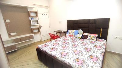 Bedroom Image of 600 Sq.ft 1 BHK Builder Floor for rent in Subhash Nagar New Delhi for Rs. 23000