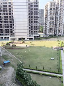 Balcony Image of 1965 Sq.ft 3 BHK Apartment / Flat for sale in Pareena Express Heights, Sector 99 Gurgaon for Rs. 20000000