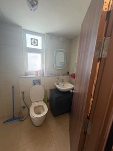 Bathroom Image of 2310 Sq.ft 4 BHK Villa for rent in Godrej Crest, Jaypee Greens Greater Noida for Rs. 68000