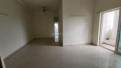 Living Room Image of 1955 Sq.ft 3 BHK Apartment / Flat for rent in Sunworld Arista, Sector 168 Noida for Rs. 38000