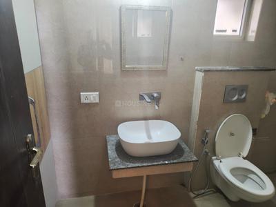 Image of 1050 Sq.ft 2 BHK Apartment / Flat for rent in Green Lotus Avenue, PR7 Airport Road, Zirakpur for Rs. 32000