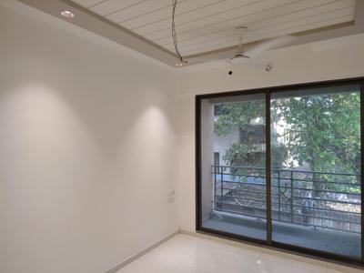 Living Room Image of 900 Sq.ft 2 BHK Apartment / Flat for rent in Haware Dahlia Bldg A D And E, Kasarvadavali Thane for Rs. 21000