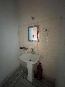 Bathroom Image of 3500 Sq.ft 2 BHK Independent House for rent in Bhagirath Kunj Roorkee for Rs. 16000