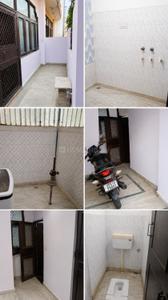 Kitchen Image of 646 Sq.ft 2 BHK Builder Floor for rent in Delta I Greater Noida for Rs. 18000
