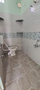 Bathroom Image of 800 Sq.ft 2 BHK Builder Floor for rent in Kithiganur Bengaluru for Rs. 16000