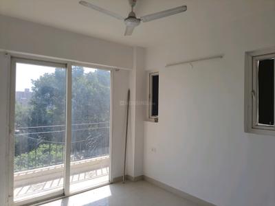 Bedroom Image of 683 Sq.ft 2 BHK Apartment / Flat for sale in Signature Global The Serenas by Signature Global, Sector 36 Sohna for Rs. 6500000