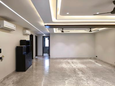 Living Room Image of 2300 Sq.ft 3.5 BHK Builder Floor for rent in DLF Phase 3 Gurgaon for Rs. 150000