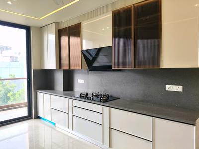 Kitchen Image of 2556 Sq.ft 4 BHK Builder Floor for sale in Today Blossoms II, Sector 51 Gurgaon for Rs. 38500000