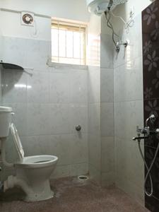 Common Bathroom Image of 1400 Sq.ft 3.5 BHK Apartment / Flat for rent in Dodda Banaswadi Bengaluru for Rs. 45000