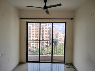 Living Room Image of 660 Sq.ft 1 BHK Apartment / Flat for rent in Haware Citi, Kasarvadavali Thane for Rs. 15005