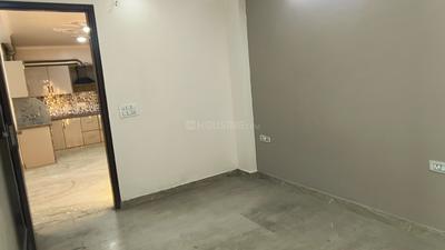 Bedroom Image of 850 Sq.ft 2 BHK Builder Floor for rent in Shahdara New Delhi for Rs. 18000
