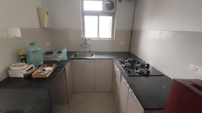 Kitchen Image of 630 Sq.ft 1 BHK Apartment / Flat for rent in Hiranandani Lavinia, Thane West Thane for Rs. 40000