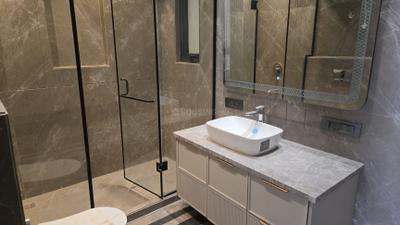 Image of 4050 Sq.ft 4 BHK Builder Floor for sale in Model Town, New Delhi for Rs. 85500000