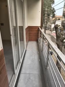 Balcony Image of 1900 Sq.ft 3 BHK Builder Floor for sale in Govindpuram Ghaziabad for Rs. 13500000