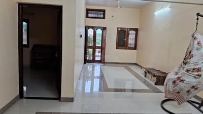 Living Room Image of 2200 Sq.ft 4 BHK Independent House for sale in Ganga Nagar Jabalpur for Rs. 8000000