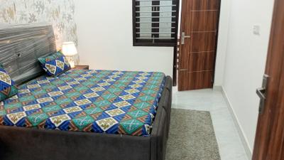Bedroom Image of 2150 Sq.ft 4 BHK Villa for sale in RJ Naarayan Avenue, Pathauli Village Agra for Rs. 7290001