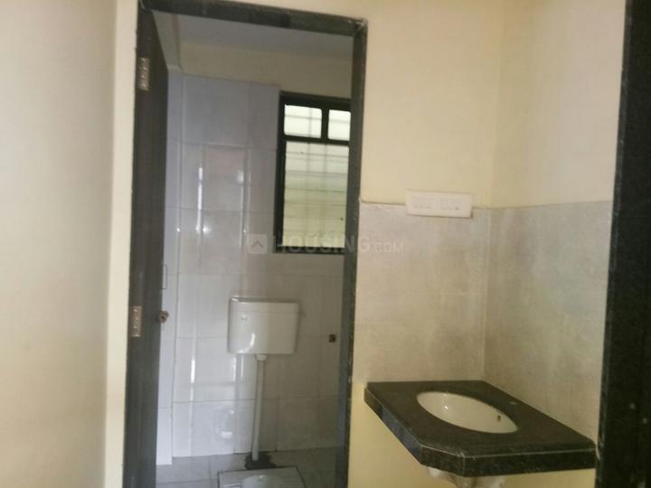 Common Bathroom Image of 1000 Sq.ft 2 BHK Apartment / Flat for sale in Ambegaon Budruk Pune for Rs. 4900000