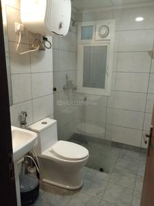 Bathroom Image of 1160 Sq.ft 2.5 BHK Apartment / Flat for sale in Gulshan Botnia, Sector 144 Noida for Rs. 15000000