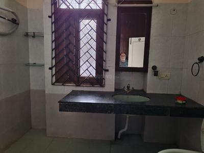 Image of 1800 Sq.ft 2.5 BHK Builder Floor for rent in Sector 41, Noida for Rs. 33000
