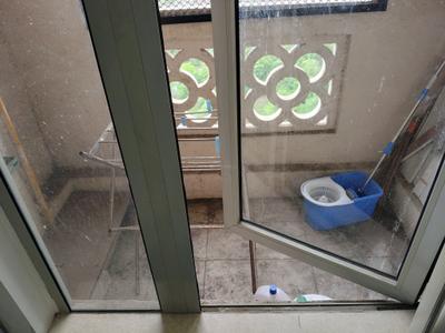 Kitchen Image of 905 Sq.ft 2 BHK Apartment / Flat for sale in Hiranandani Atlas, Panvel Navi Mumbai for Rs. 12900000