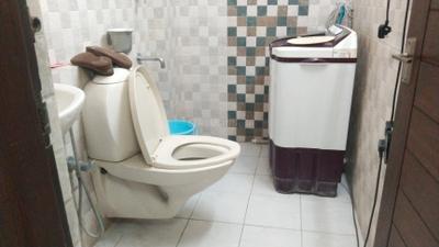 Bathroom Image of 550 Sq.ft 1 BHK Apartment / Flat for rent in Shanti Nagar Bengaluru for Rs. 37000