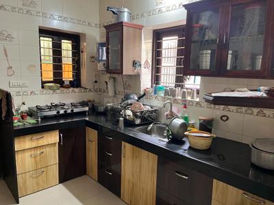 Kitchen Image of 2790 Sq.ft 4 BHK Villa for sale in Thaltej Ahmedabad for Rs. 30000000